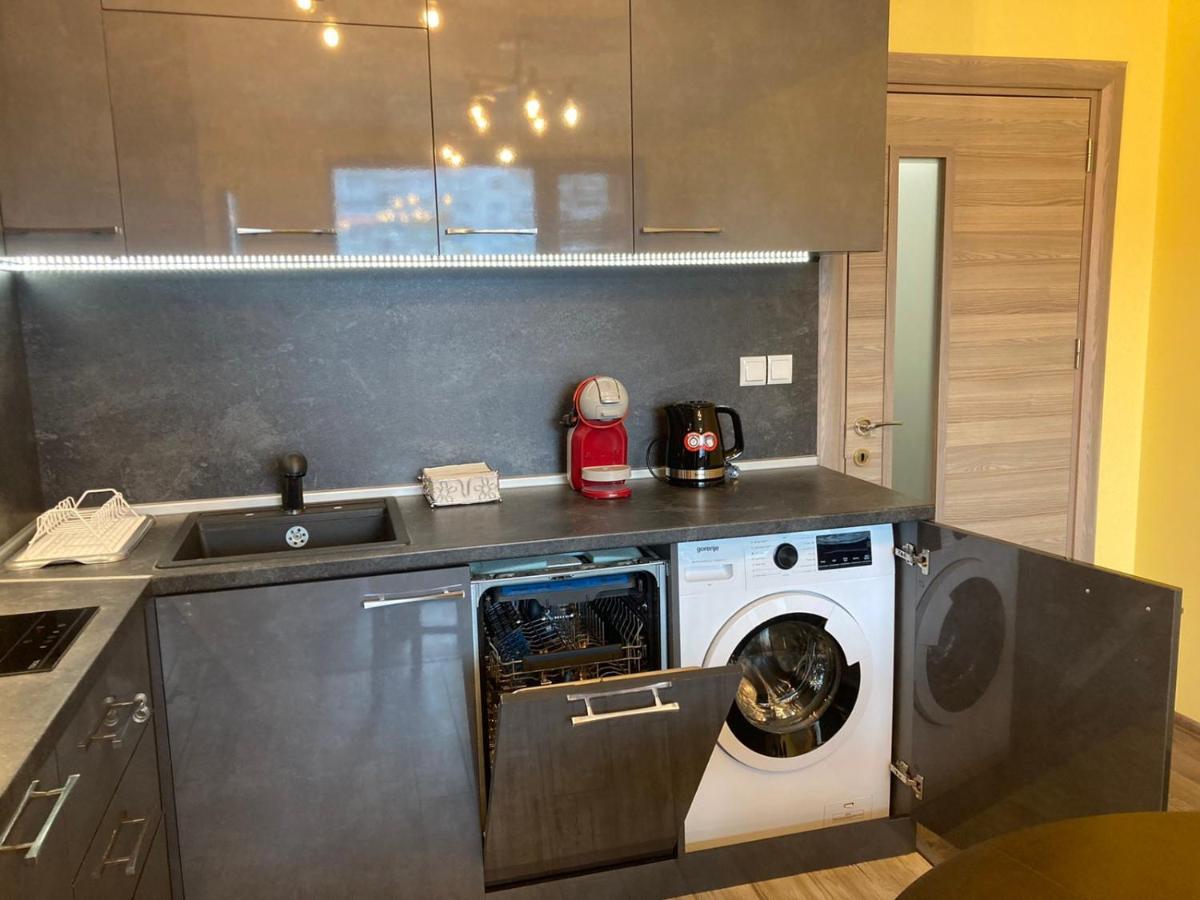 Victor'S Suite , With Private Parking فارنا المظهر الخارجي الصورة
